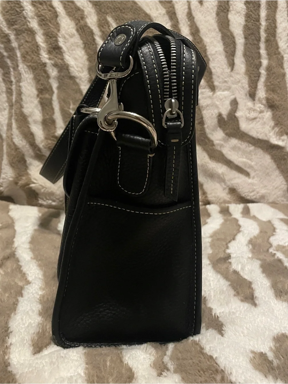Dooney & Bourke Black Leather Double Front-Pocket Messenger